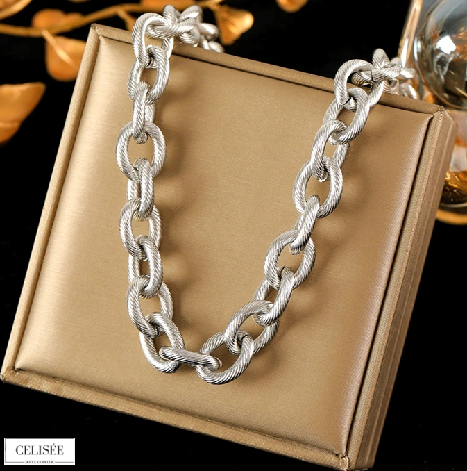 Celisée Opulence Chain