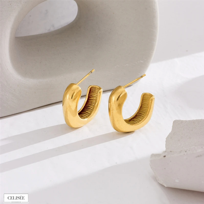 Celisée Curve Luxe Hoops